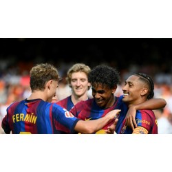 Barcelona 5-0 Valencia CF og sikret seg dermed sin fjerde seier på rad
